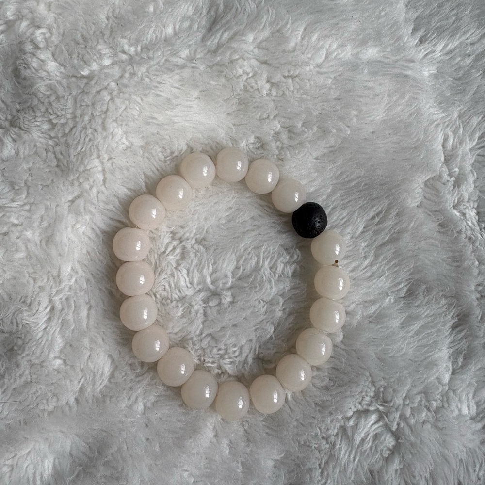 ‼️Free with Purchase‼️ Beaded Bracelet